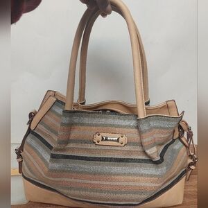 Joanel pp Straw Shoulder Bag